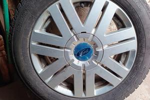 antineve con cerchi attacco ford