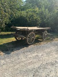 carro antico in legno del 1900.