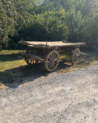 carro antico in legno del 1900.