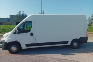 Furgone come nuovo , unico propietario