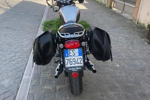 Triumph Bonneville T100 SE