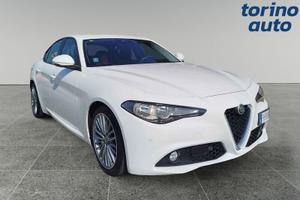 Alfa Romeo Giulia 2.2 Turbo AT8 150CV Business