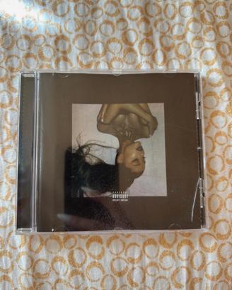 ariana grande thank u, next CD