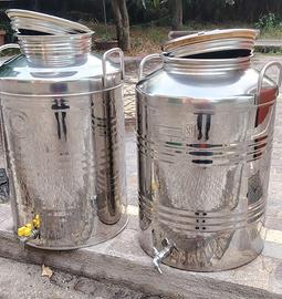 coppia di fusti per olio