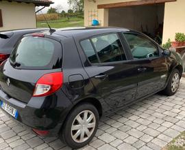 RENAULT Clio 3ª serie - 2010 NEOPATENTATI