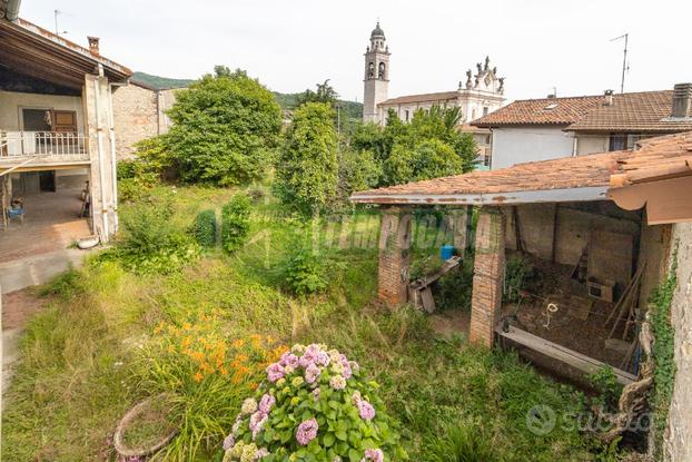 TERRATETTO DI 600 MQ CON GIARDINO, SOLAIO E CANTIN