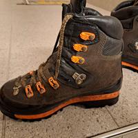 scarponi in pelle n36