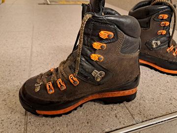 scarponi in pelle n36