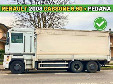 Camion centinato Renault Magnum 440