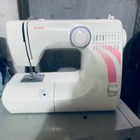 Macchina da cucire