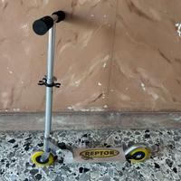 Monopattino Reptor per bambini giallo nero argento