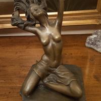 Statua scultura nuda erotica in bronzo 