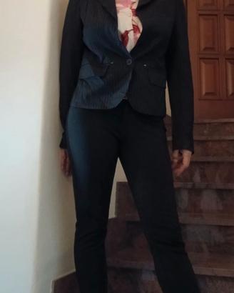 Lotto 3pz pantaloni,blusa ,blazer tg.42