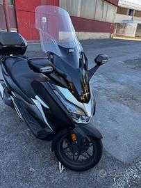 Honda Forza De Luxe 300
