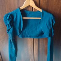 Bolero blu con maniche riccie