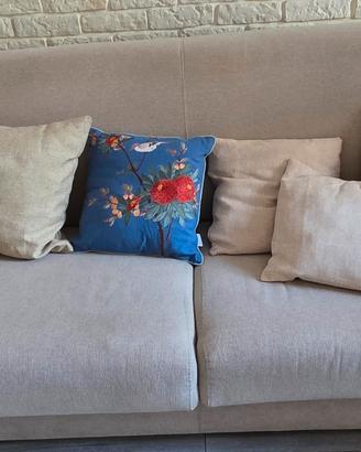 Divano letto 3 posti beige  con materasso incluso