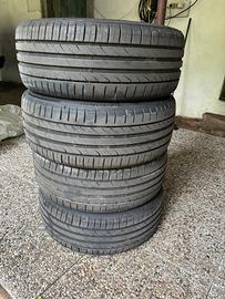 Gomme 225/40Z R19!93Y “TROCMOH”