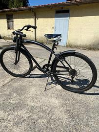 Bicicletta Cafè Racer colore nero