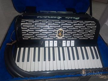 Fisarmonica Paolo Soprani 120 bassi