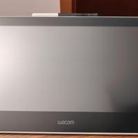 Tavoletta grafica con display 13.3" Wacom One