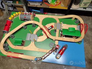 BRIO World - Set Deluxe Ferrovia e Trasporto Merci