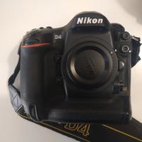 Nikon  D4  