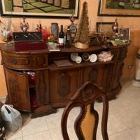 Stanza da pranzo in noce inglese