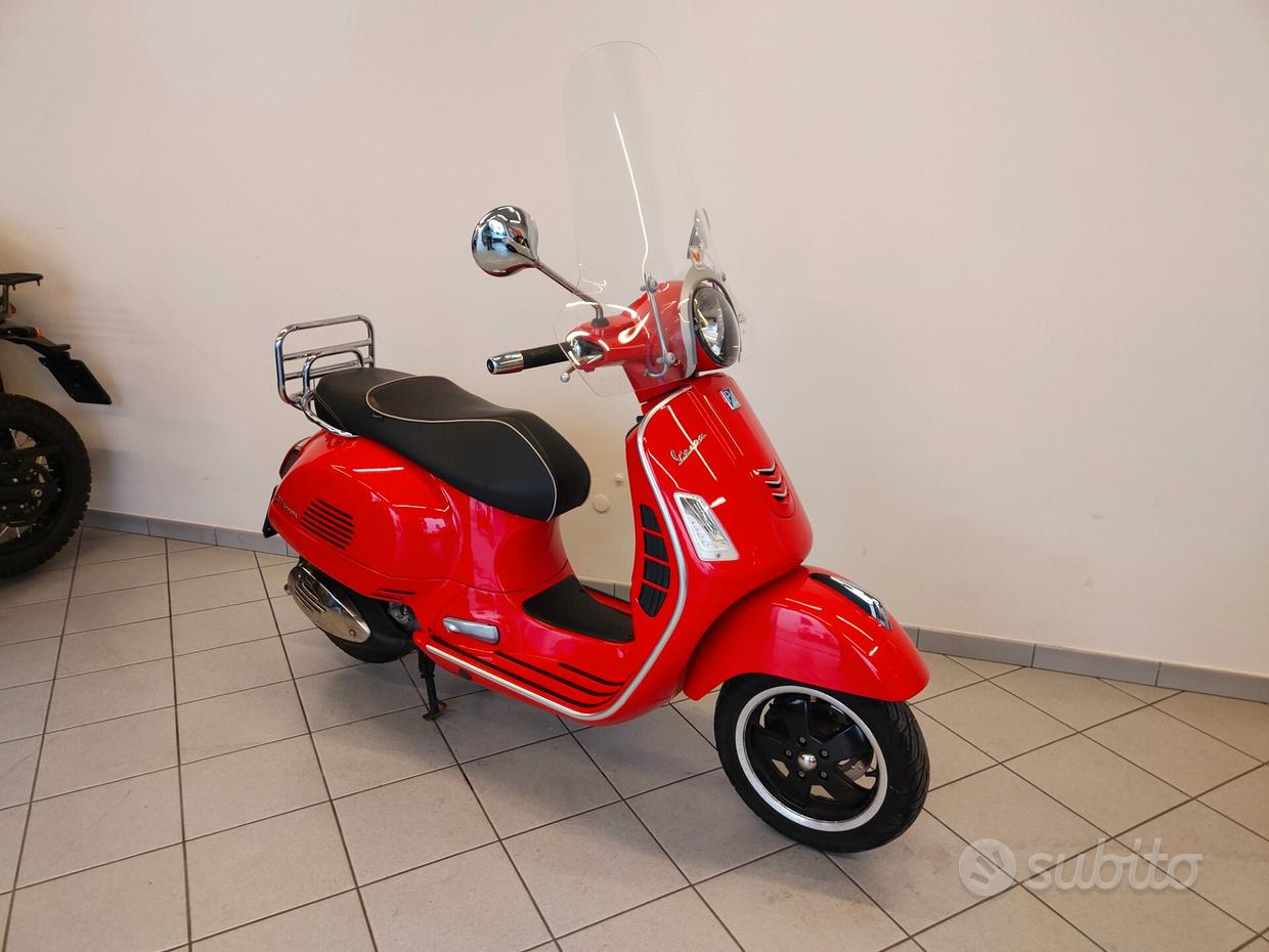 Gts 250 Vespa 350 Gts Usata Piaggio Vespa 300 GTS Usata In Vendita