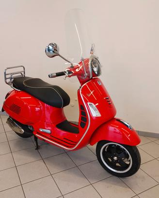 Piaggio Vespa GTS 300 abs/asr