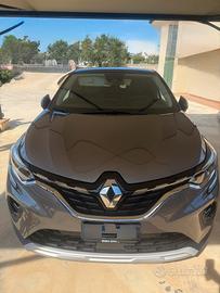 🚗 Renault Captur TCe 100 GPL Techno Fast Track