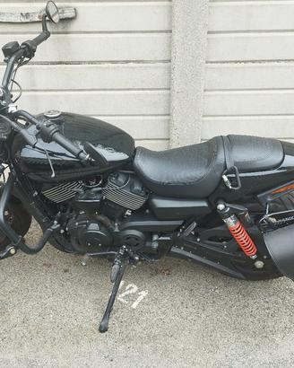 Harley Davidson Street Road 750