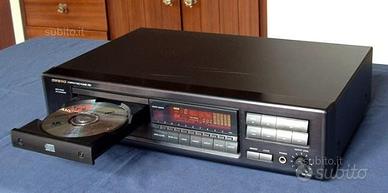 Lettore CD Player ONKYO DX 704