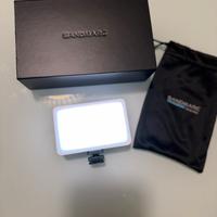 faretto con batteria interna ricaricabile