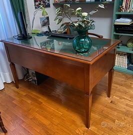 Scrivania Direttorio e poltrona girevole Morelato