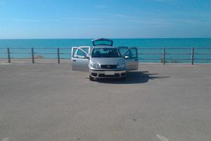 Fiat punto 1.3 Multijet anno 2005 