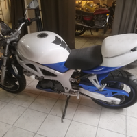 Suzuki SV 650 Honda Revere 660