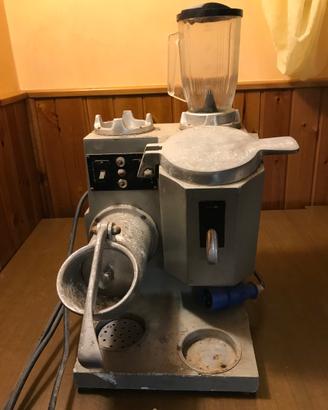 vecchia macchina per frappe
