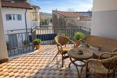 nel centro Elegante bilocale ristrutturato con pis