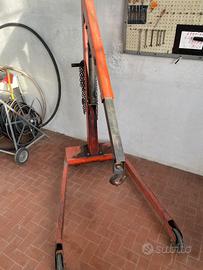 Sollevatore/Capra OMCN per manutenzione auto