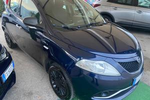 Lancia Ypsilon 1.2 69 CV GPL Ecochic nuova garanzi