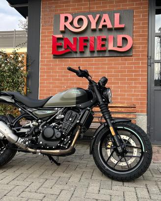 Royal Enfield Guerrilla 450 Shadows Ash Green