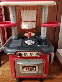 Cucina giocattolo per bambini