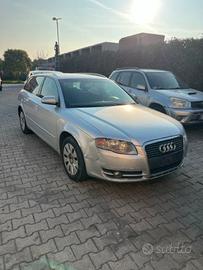 Ricambi Audi A4 SW 2.0 16V TDI Anno 2006