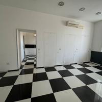 Locale commerciale piazza mazzini