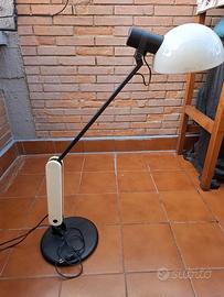 lampada da tavolo vintage modello PRAXI GUZZINI 