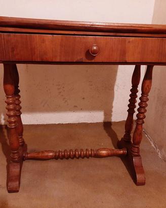 Tavolo in legno da ingresso