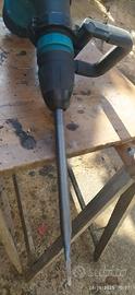 Martello Makita HM1111C