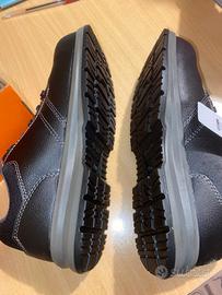 Scarpe antinfortunistiche nuove 