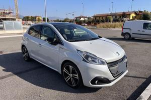 Peugeot 208 GT Line automatica