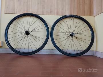 Coppia ruote bici da corsa